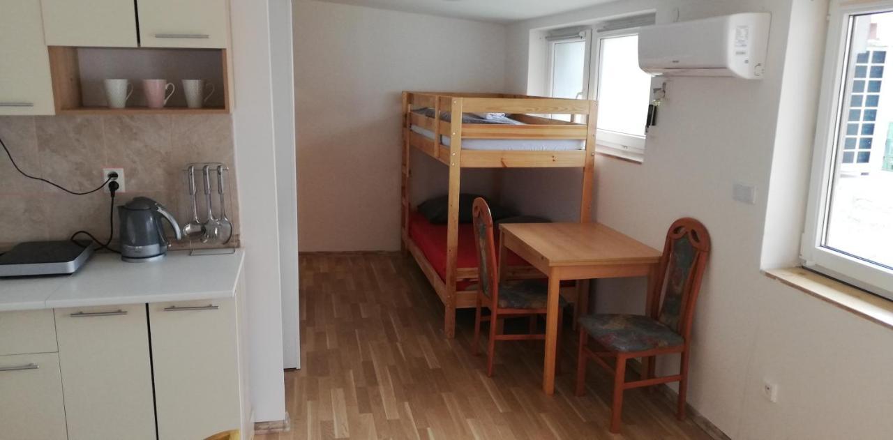 Ubytovani Dagmar Podivin Kültér fotó