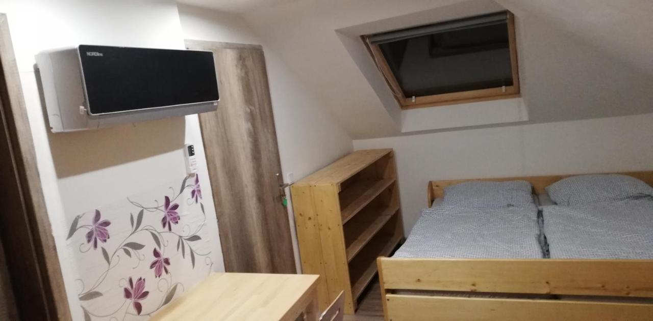 Ubytovani Dagmar Podivin Kültér fotó