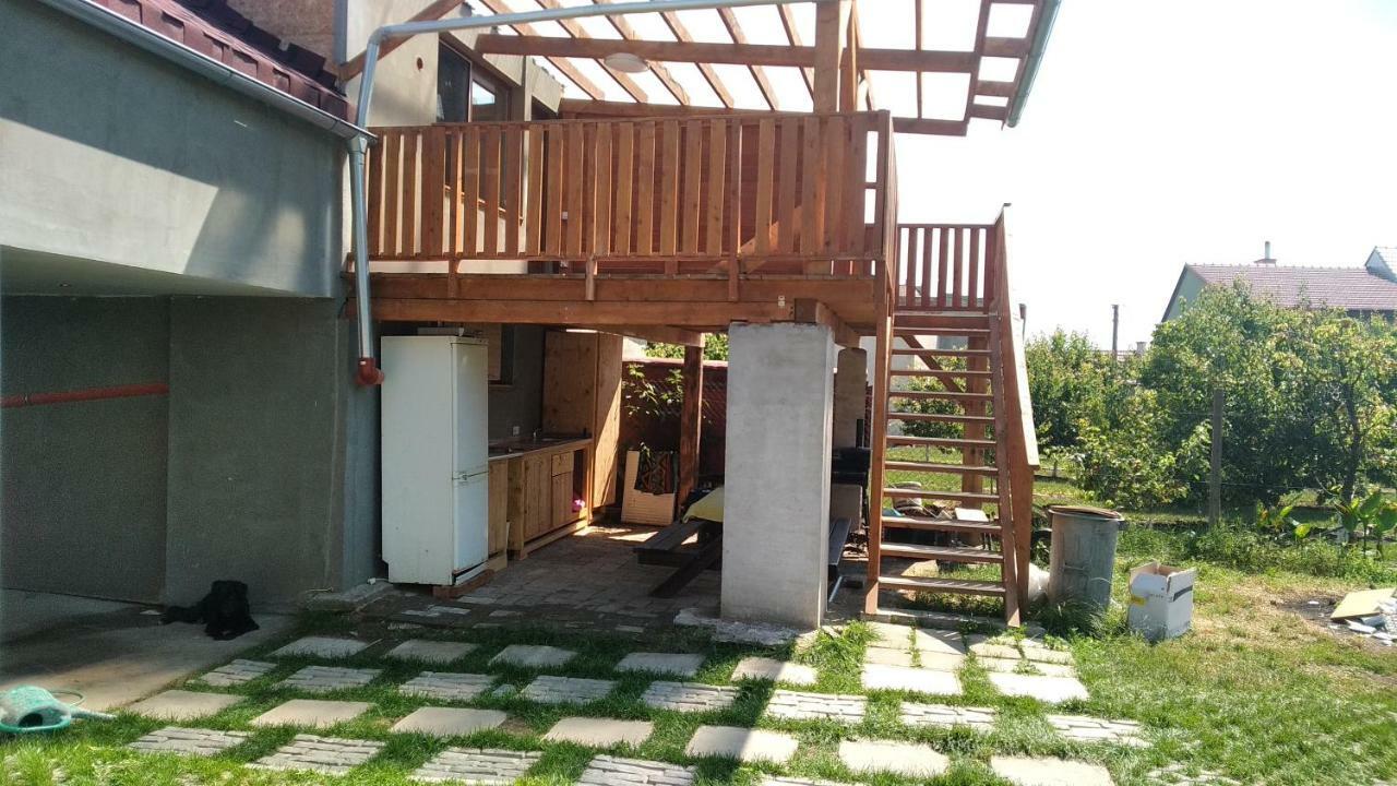 Ubytovani Dagmar Podivin Kültér fotó